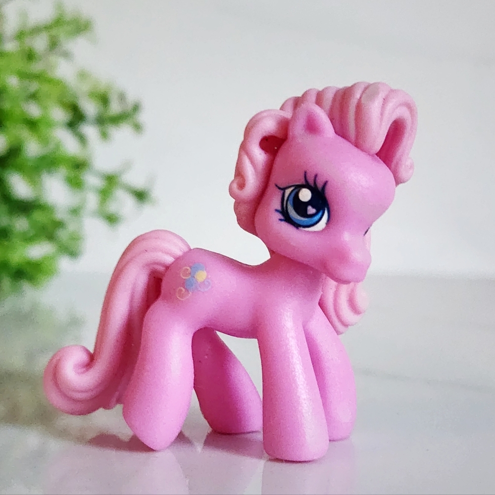 🎈Vintage Pinkie Pie ~Mini Pony 2” Ponyville Hasbro Balloon MLP G3 G3.5 Y2K 2006